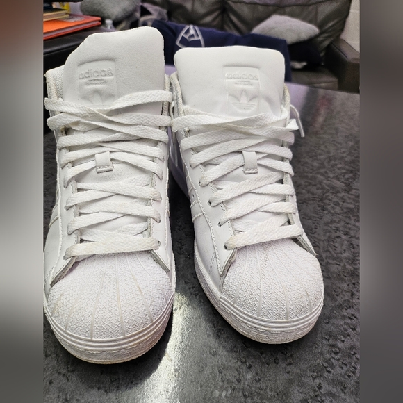 Adidas Pro Model 4.5 - Picture 2 of 8